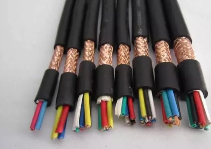 金龍羽電纜分析探尋電線電纜的基本生產(chǎn)流程是什么.jpg 金龍羽電纜分析探尋電線電纜的基本生產(chǎn)流程是什么.jpg